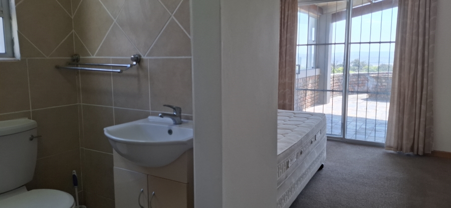 6 Bedroom Property for Sale in Hamburg Eastern Cape